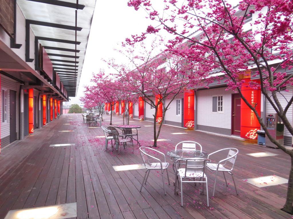 Sanyi Sakura Resort Exterior foto